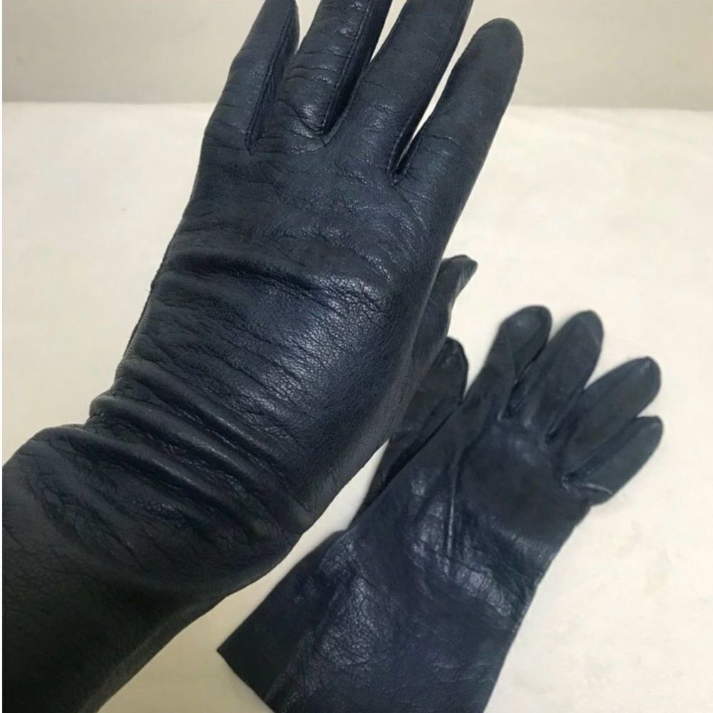 VINTAGE KID LEATHER GLOVES FRENCH STUNNING NAVY  SIZE 6 SOFT SUBTLE EUC
